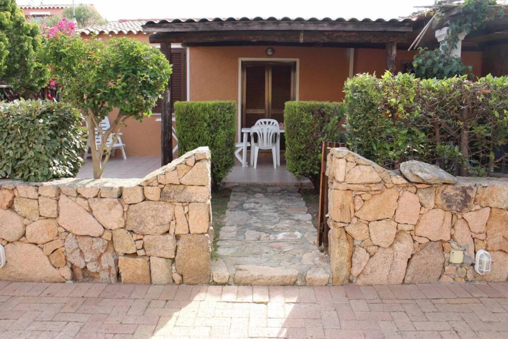 Casa Di Lu' - Bilocale Con Giardino - Porto Pollo Apartment Exterior photo