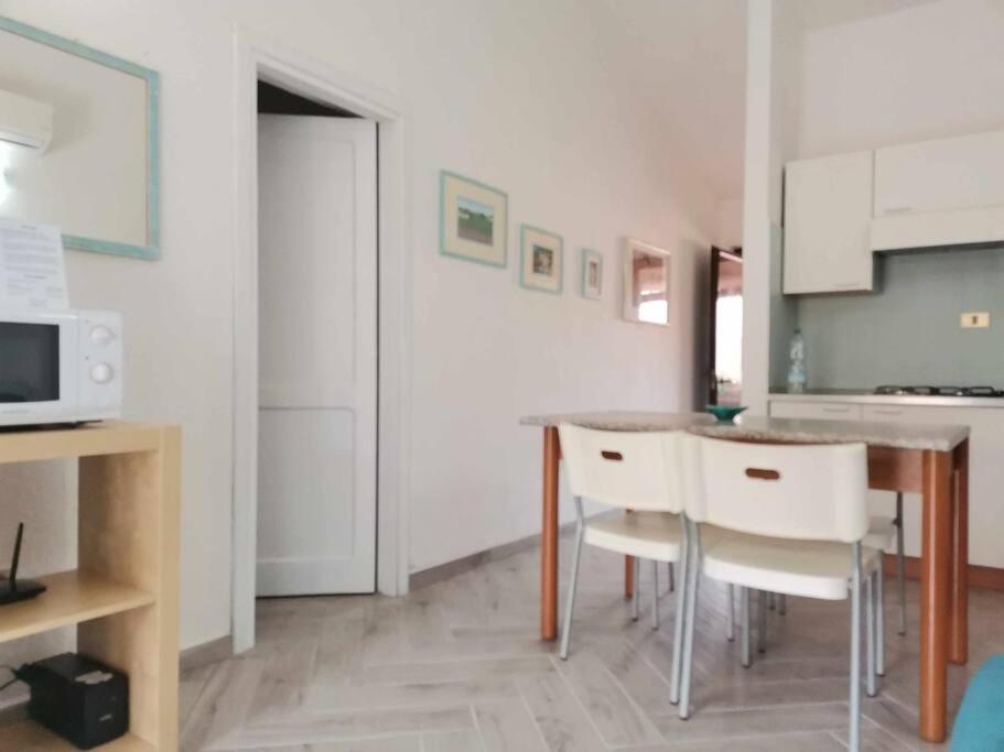 Casa Di Lu' - Bilocale Con Giardino - Porto Pollo Apartment Exterior photo